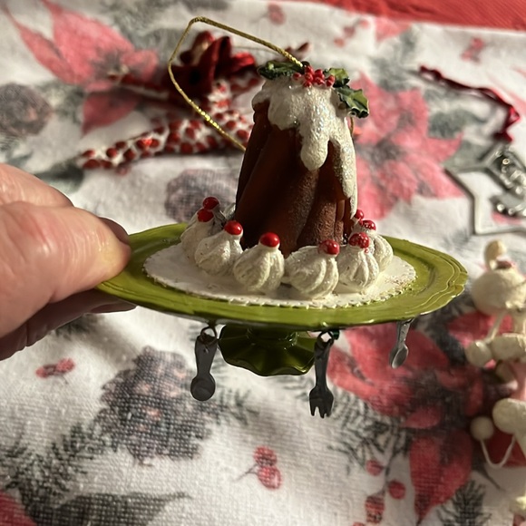 Lot of 4 Christmas Ornaments - Picture 3 of 5